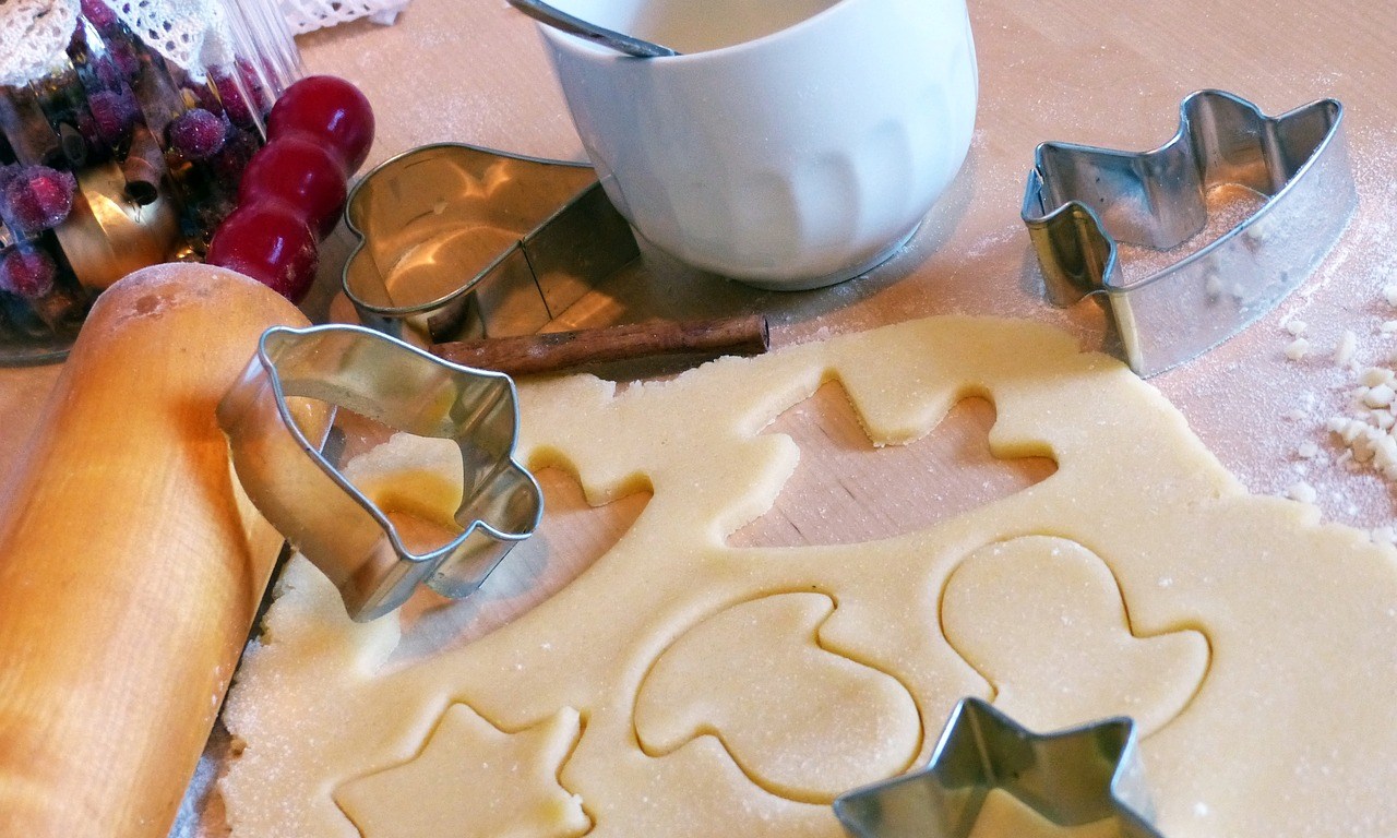 Are you looking to amp up your cooking skills and wow your loved ones during the holidays?