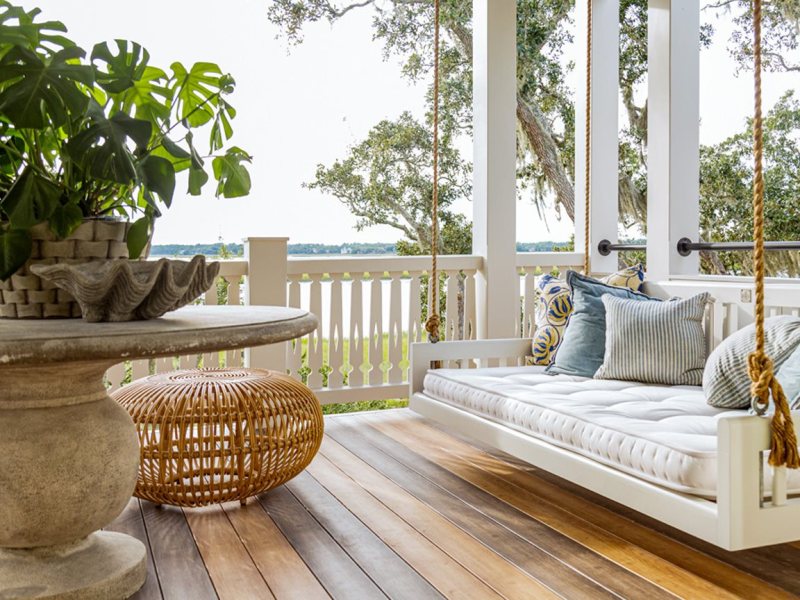 Low maintenance, high curb appeal: Top exterior home trends of 2020